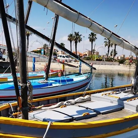 30m2 Classe 2 Etoiles Atout France 200m Port Plages Commerces